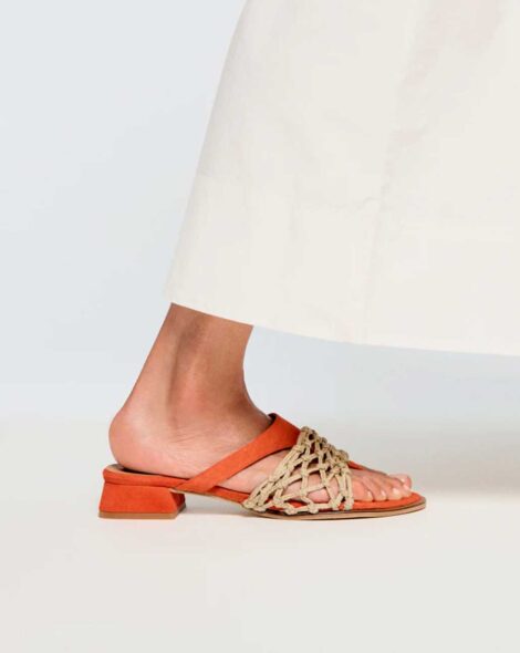 mequieres-figueras-naranja-01